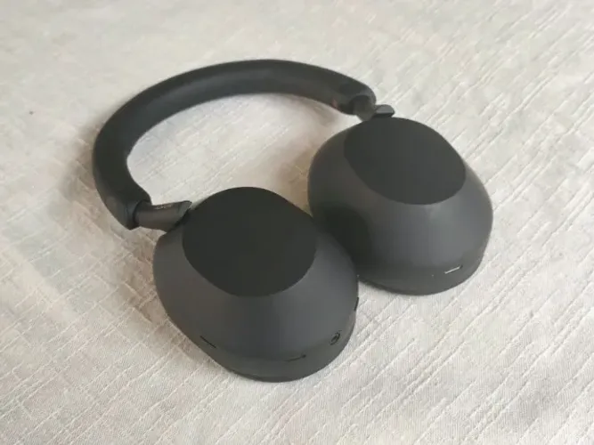 Sony Bluetooth Sony WH-1000XM5 - Preto