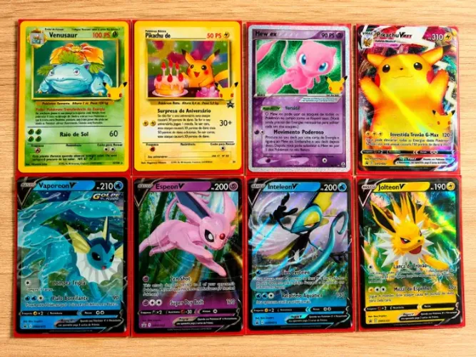 Cartas Pokémon De Celebração + 4 V de brinde