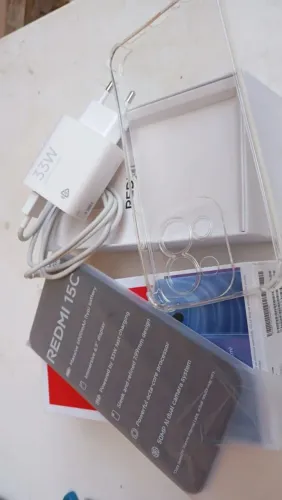 Celular 256 GB redmi 15c novo