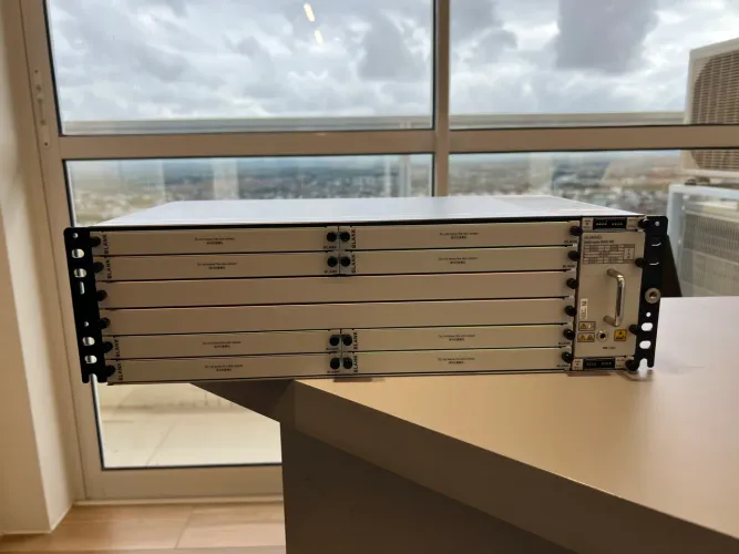 Huawei NE8000 M8