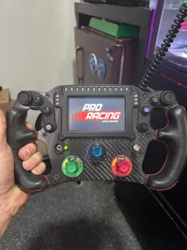Volante Pro Racing Simuladores com Tela Integrada | Fibra de Carbono | Sim Racing