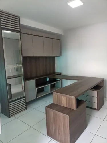 Escritório mobiliado em Caruaru com 100m², pronto para funcionamento.
