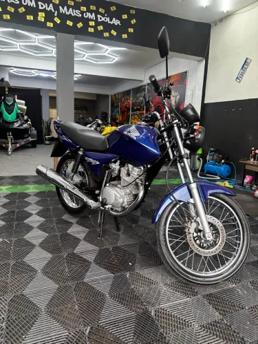 Titan 150 ks restaurada