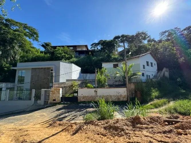 CASA EM PIRAI TERRENO 800M, BAIRRO COUNTRY CLUB