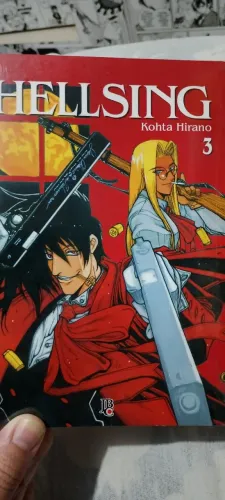 Mangá Hellsing Vol 3 - Lacrado