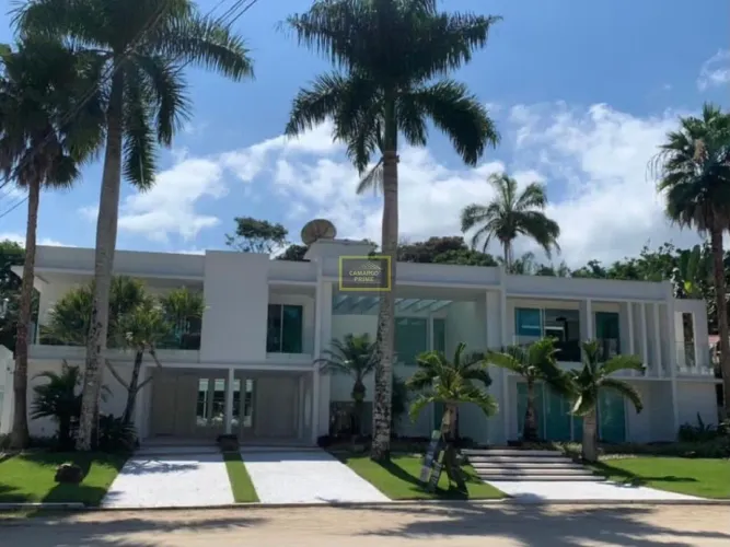 Casa em condomínio para venda ou locação em Riviera de São Lourenço