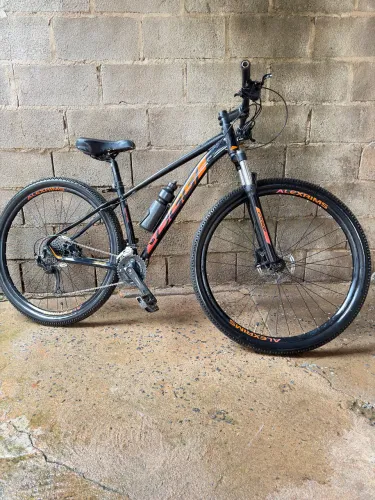Bicicleta OGGi aro 29