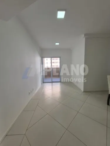 Apartamento Padrão em São Carlos com Suíte e Lazer Completo