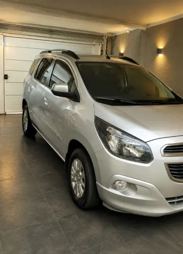 Chevrolet Spin LTZ 1.8 8V Econo.flex 5P Mec. 2016