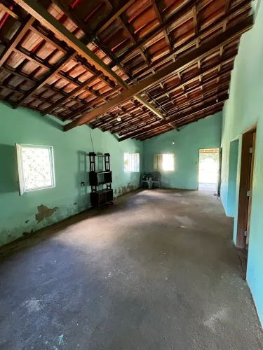 Vende-se chácara