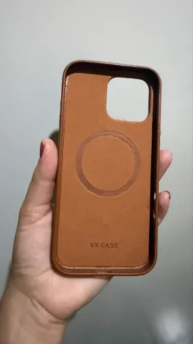 Capa em couro Vx Case 16 Pro Max
