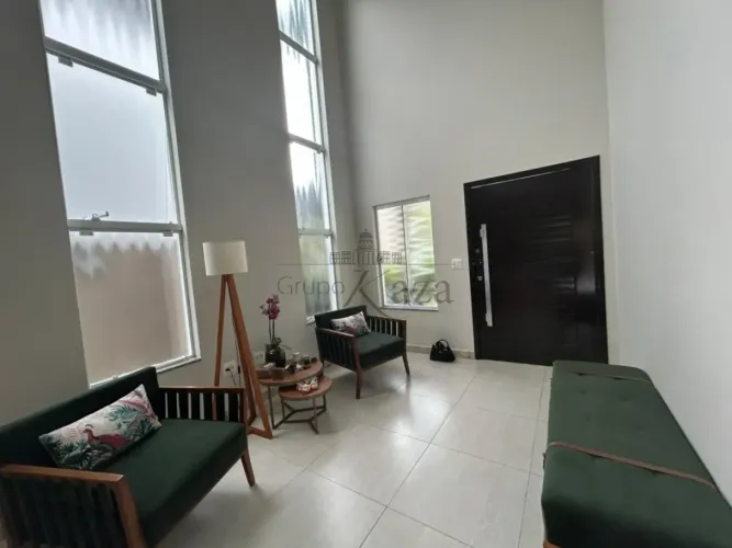 Oportunidade - Casa Sobrado em Condomínio - Altos da Serra VI - Urbanova - 4 Dormitórios -
