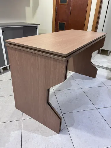 Mesa de Escritório e Gamer em MDF de Alto Padrão - Móvel Sm