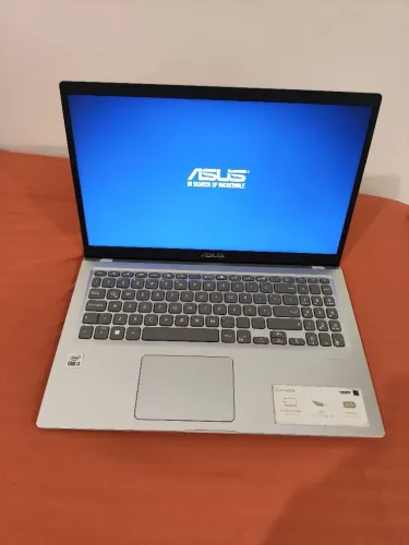 Asus i3 10° semi novo mais SSD top