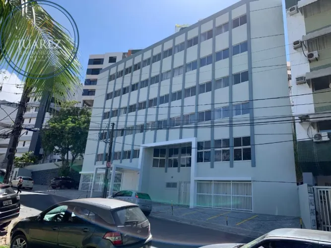 PRÉDIO COMERCIAL PARA LOCAÇÃO NO RIO VERMELHO, 6 PAVIMENTOS, 1000M2 DE ÁREA CONSTRUÍDA!