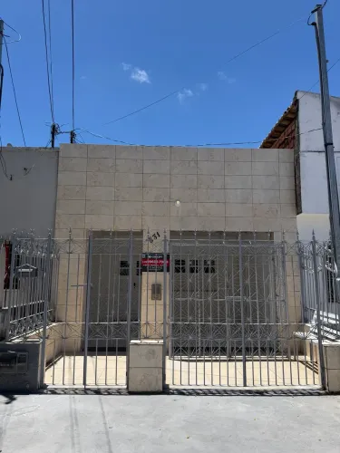 Casa no José Conrado