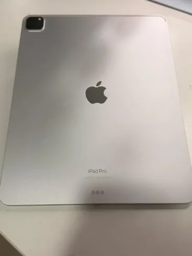 Apple iPad Pro de 12,9 polegadas (6ª geração, modelo 2022)