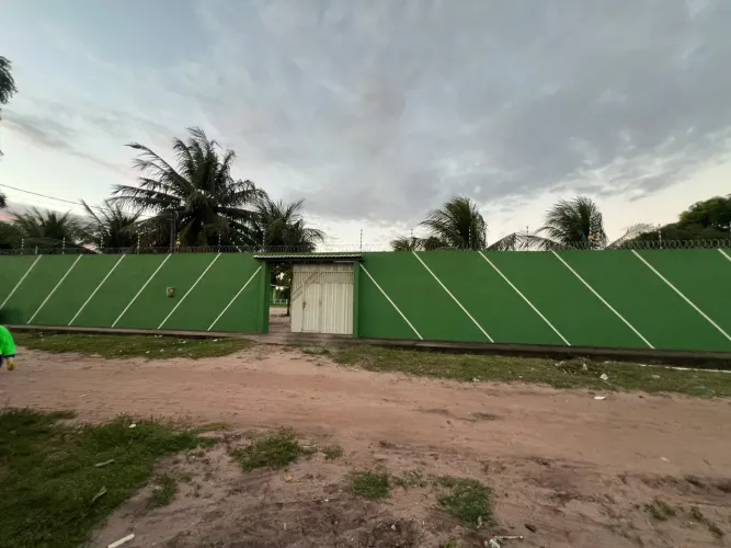 Vendo casa em Extremoz