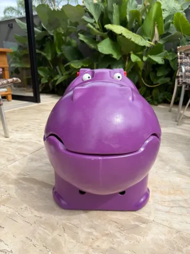 Baú Hipopótamo Infantil Roxo Xalingo