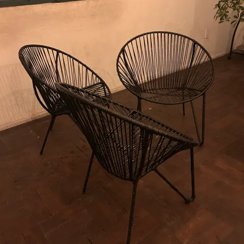 Kit 3 poltronas 360 reais pra vender logo