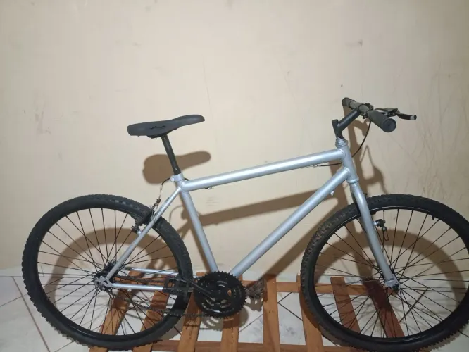 Bicicleta Aro 26 precisa de manutenção