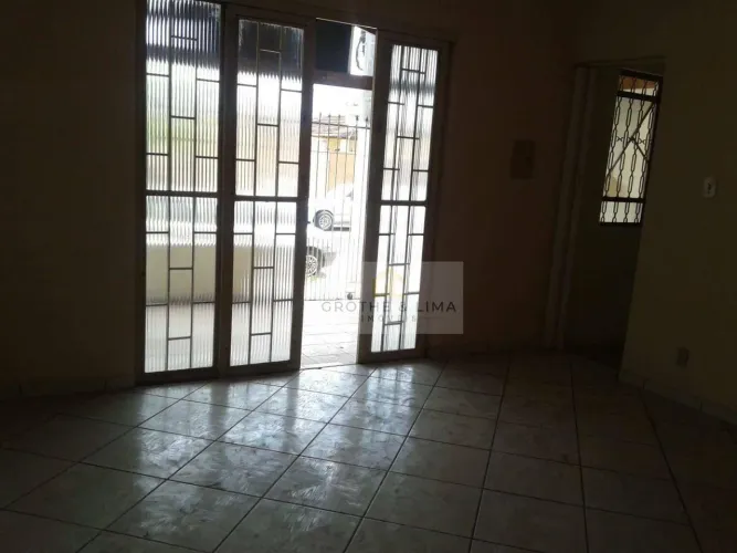 Caca antiga á venda Pq. Nssa. Senhora da Gloria - Tremembe - SP