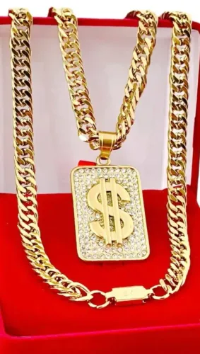 Vende-se cordão banhado a ouro 18k com pingente do Cifrão cravejado banhado a ouro