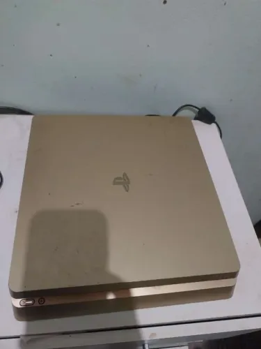 Vendo ps4 sim 1 tera