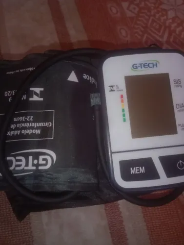 Aparelho de pressão G.tech semi-novo
