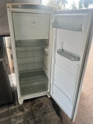 Geladeira consul frost free