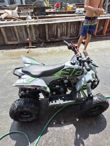 Vendo se quadriciclo 90cc