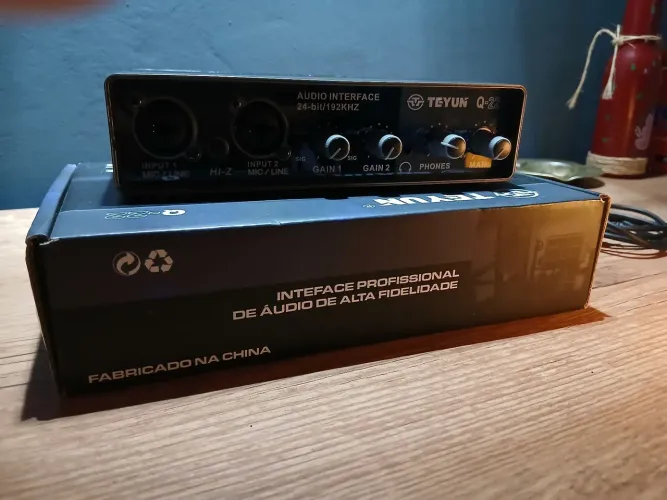 Interface de Áudio Teyun Q-22