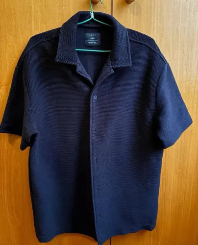 camisa boxy botão