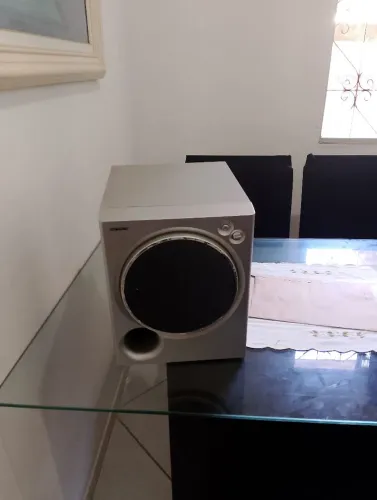 Caixa subwoofer ativo sony 95 vatts RMS toda boa