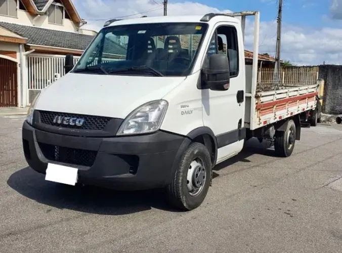 Iveco daily 35s14/carroceria/2017