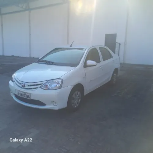 Toyota Etios X Sedan 1.5 Flex 16V 4P Mec. 2017