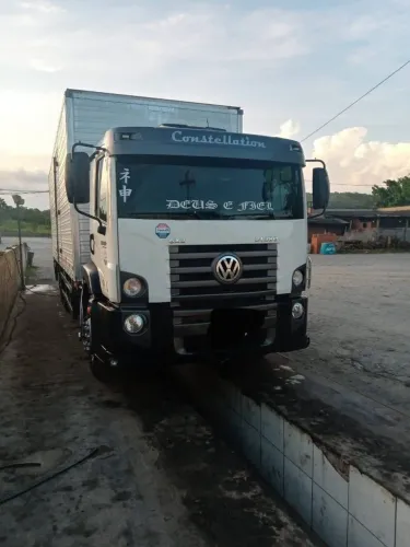 Truck e Toco Baú Disponível no RJ para Serviços