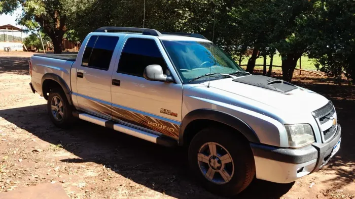 Chevrolet S10 Pick-up Rodeio 2.8 TDI 4X2 CD Dies. 2011