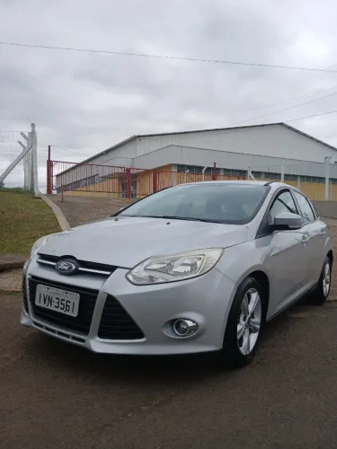Ford Focus 1.6 S/1.6 SE Flex 16V 5P AUT 2014