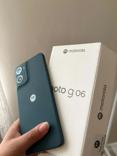 Moto G06 128 GB NFC cm caixa