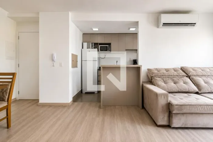 Apartamento à Venda - São Sebastião, 3 Quartos, 67 m2