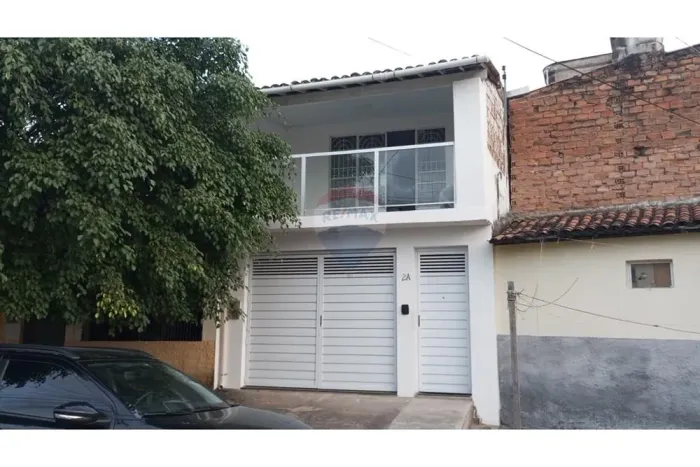 Casa Ponta da Terra: 150m², 4 Quartos, Oportunidade!