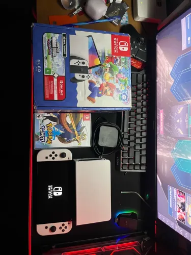 Nintendo Switch Oled 64gb ssd 128gb branco + jogo pokémon sword mídia física