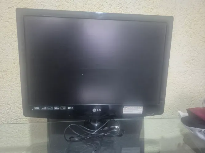 TV Monitor LG 22'