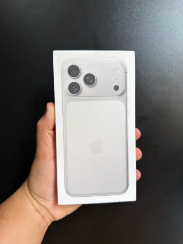 Iphone 17 Pro Max | Lacrado