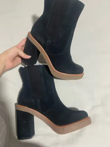 BOTA CAMURÇA AREZZO PRETA