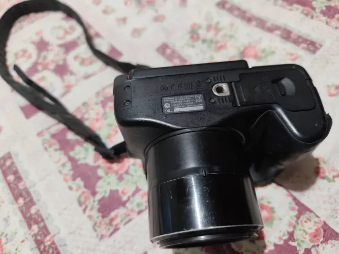 Canon SX70