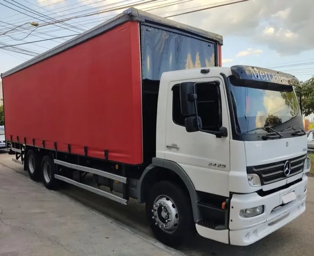 Mb atego 2425 6x2/baú Sider/2012