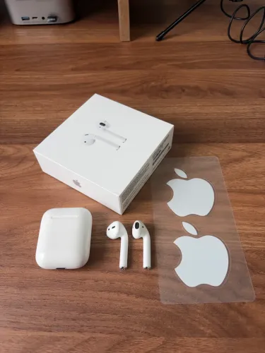 AirPods 2a Geração - Único dono - Funcionando normalmente