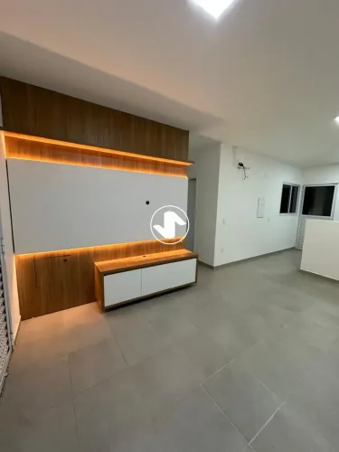 Casa em Condomínio com 2 Quarto(s) e 2 banheiro(s) para Alugar, 60 m² por R$ 3000 / Mês
